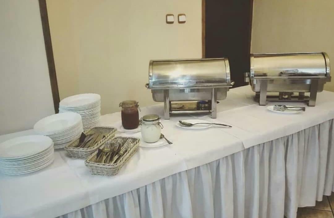 Folwark Tumiany Pokoje & Restauracja Extérieur photo